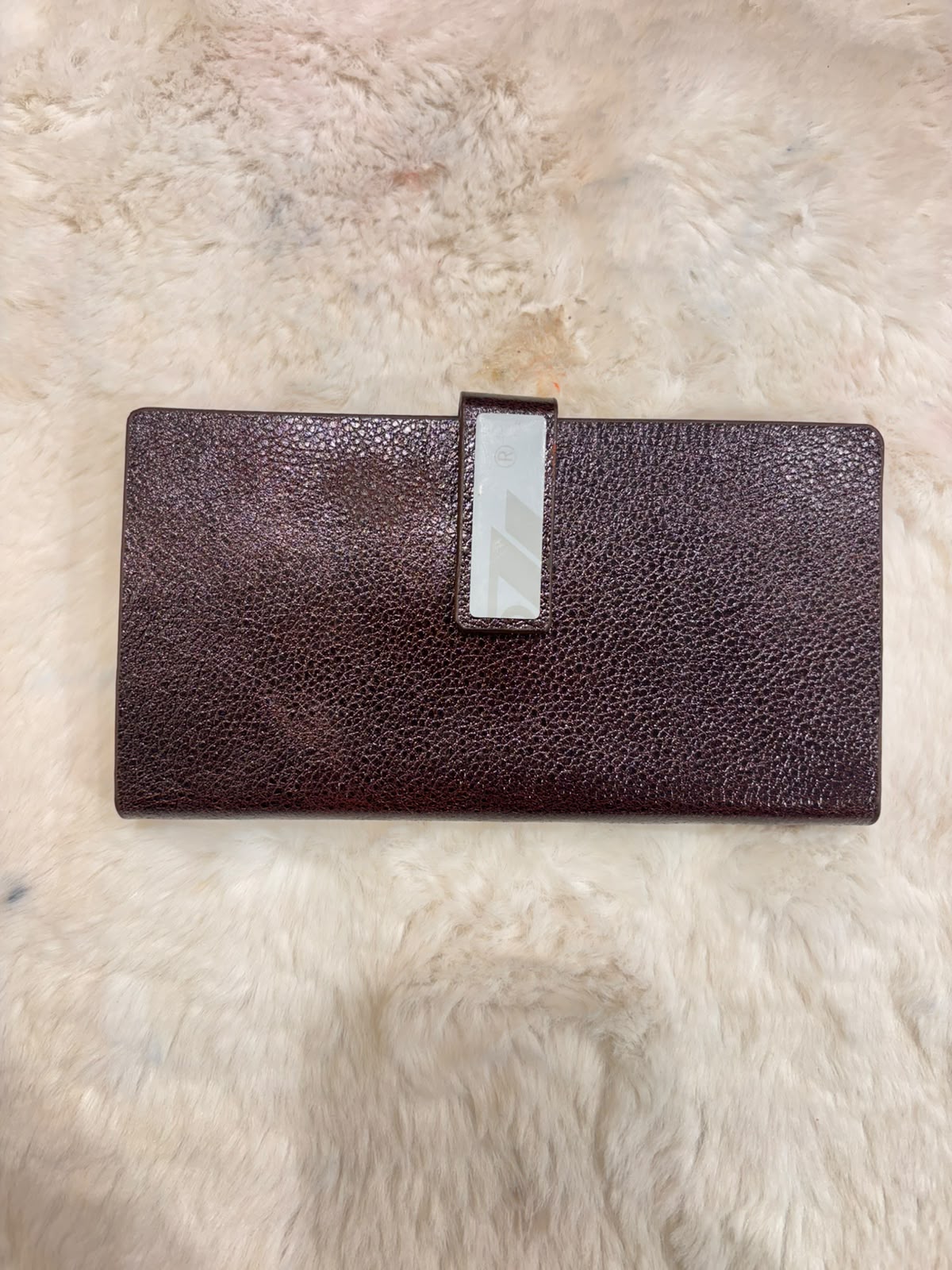 The Brown Edit - view 4